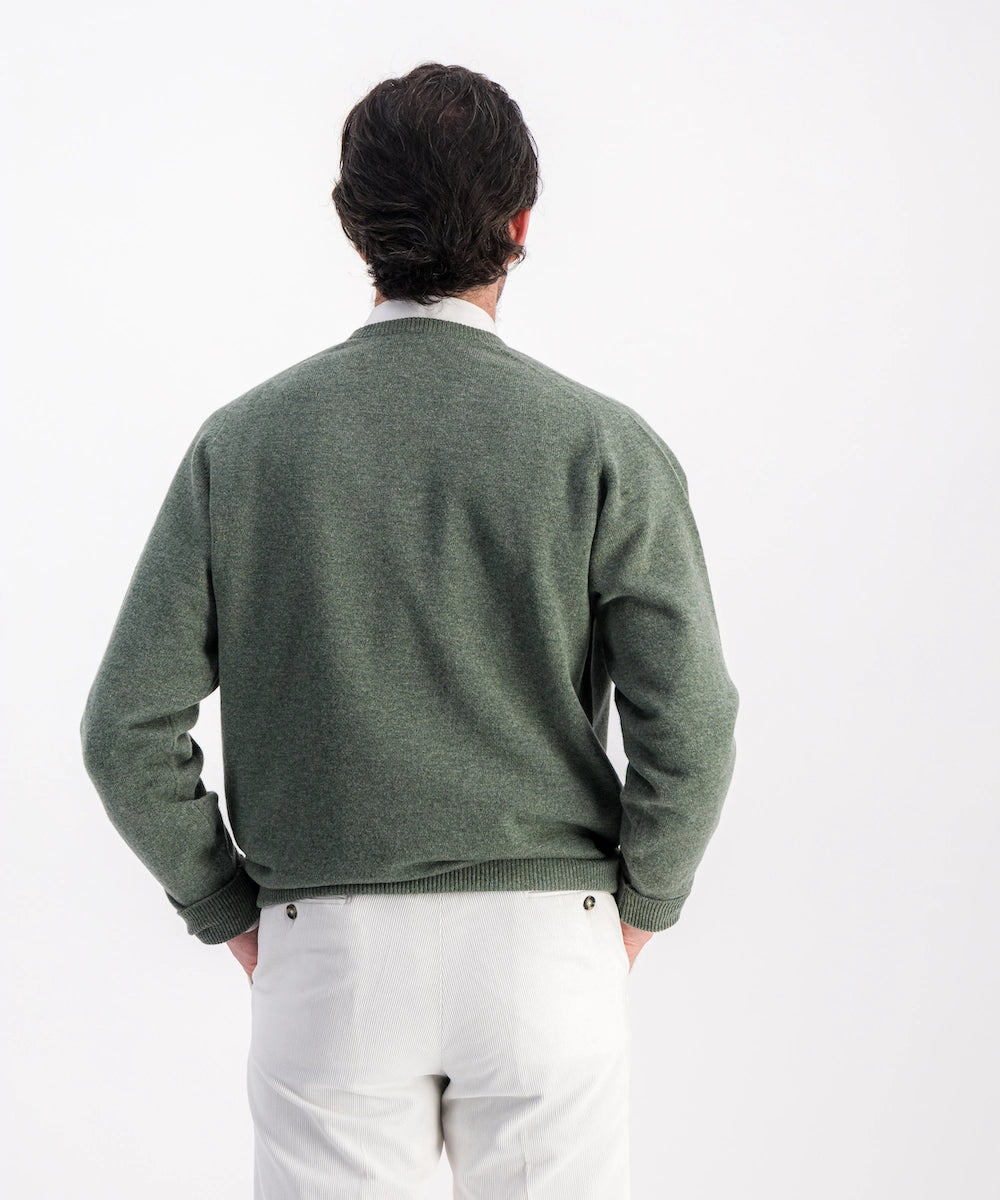 Pull col V 100% laine d'agneau