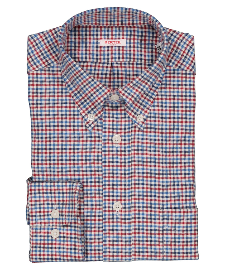 Chemise col boutonné et poignets simples