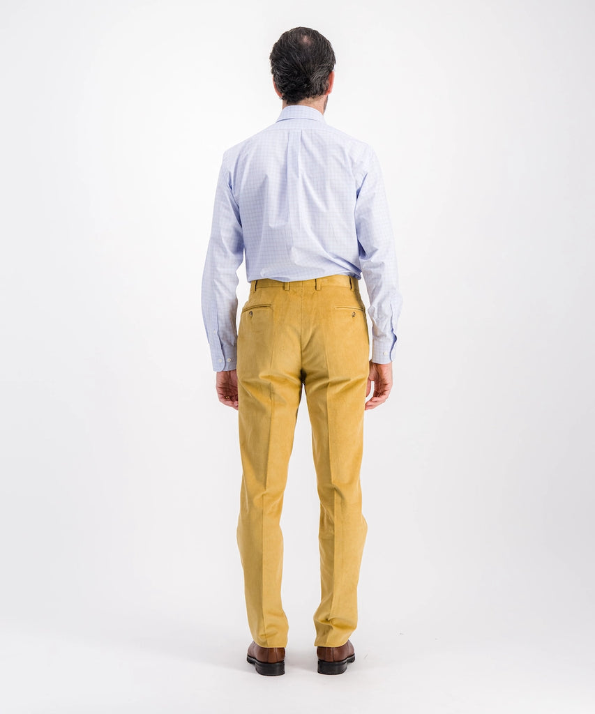 Pantalon en velours à fines côtes