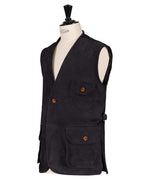 Veste sans manche, en cuir (veau velours)