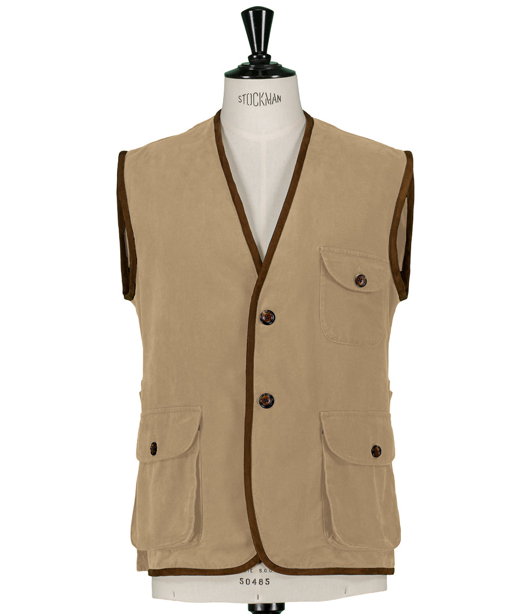Veste outdoor sans col et sans manches