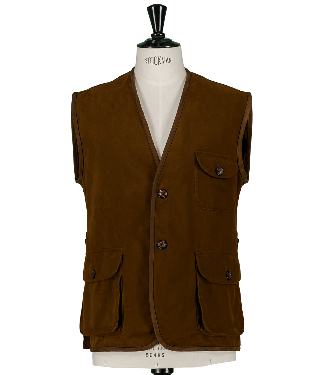 Veste outdoor sans col et sans manches